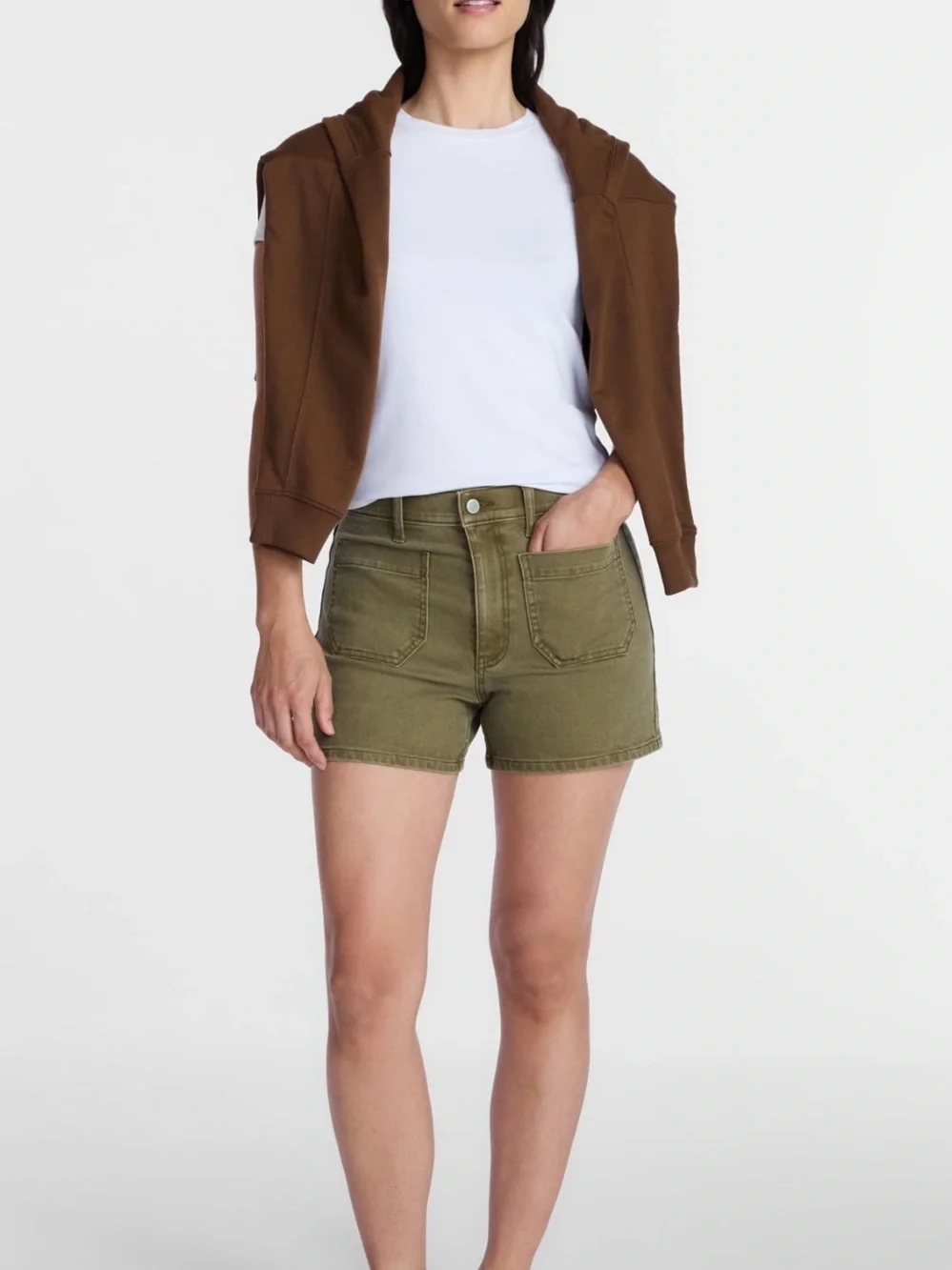 Time and Tru Women’s High Rise Olive Wash Patch Pocket 4” Inseam Denim Shorts